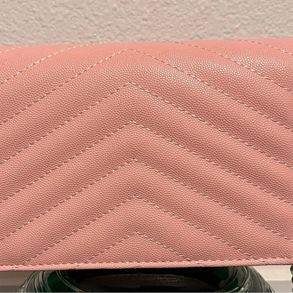 Pink Quilted Women's Bag - Picture 2 of 6